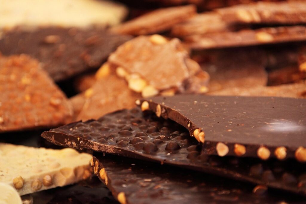 chocolate egger