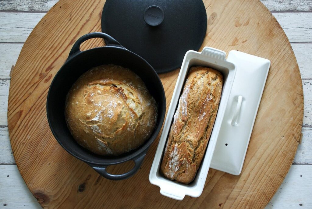 what to feed ducks instead of bread